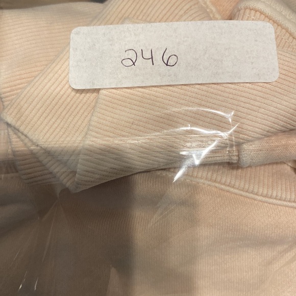 Goodthreads Pink Crew Neck Sweater Size Small - Picture 15 of 15